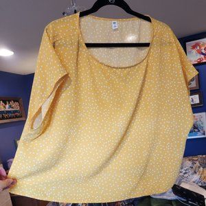 Cropped BP blouse, yellow with white polka dots, size 2X